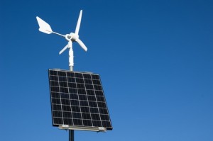 Comercial Vista 2 Anuncios nauticos en Las Condes |  Poste Solar E&oacute;lico, Alumbrado de alta eficiencia